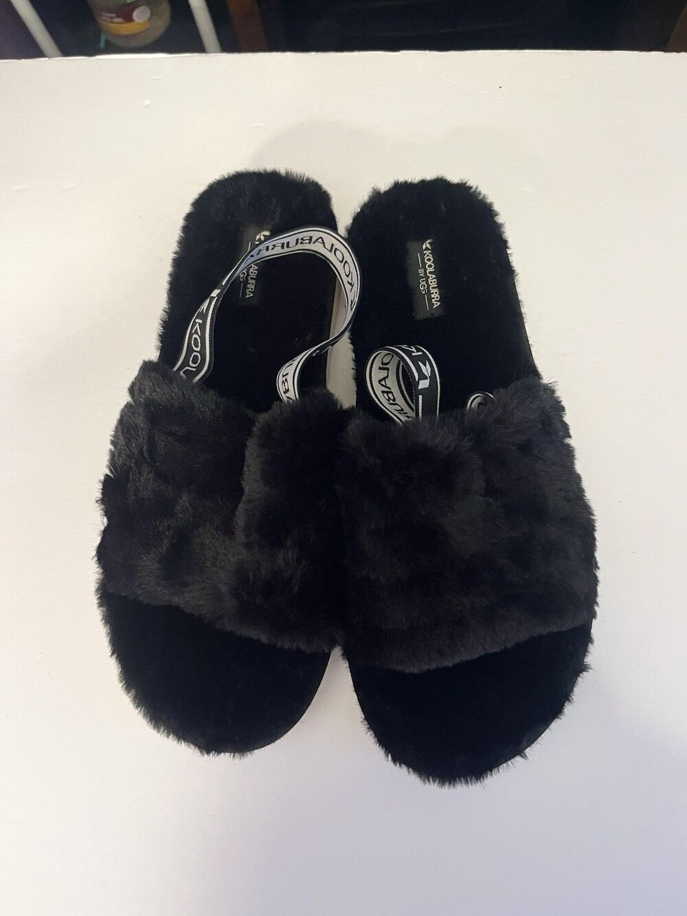 Koolaburra UGG Furry Black Sandals Size 7